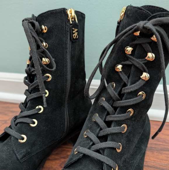Stuart Weitzman Black Lace-Up Women's Boots - Picture 6 of 10